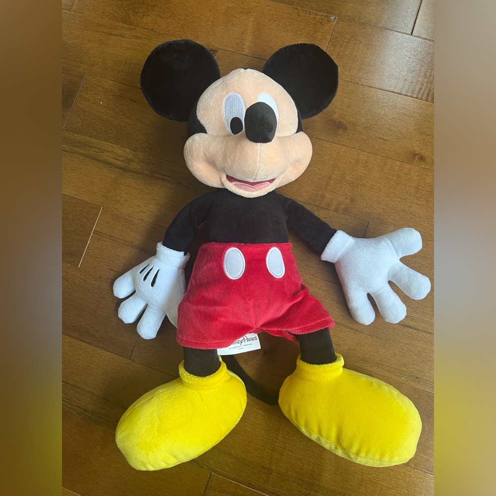 Disney Parks Mickey Mouse Plush 15” NWT Collector Rare Disney Toy